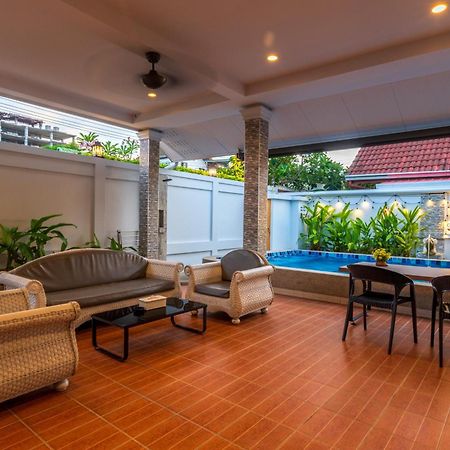 Gala Villa Pattaya Ngoại thất bức ảnh